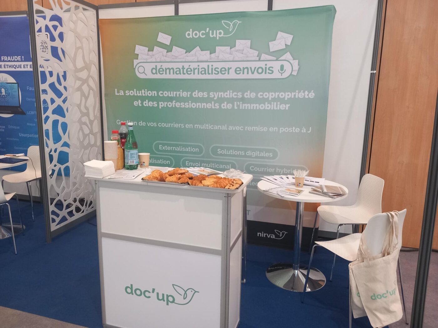 Stand doc'up envoi de courrier en ligne syndic UNIS