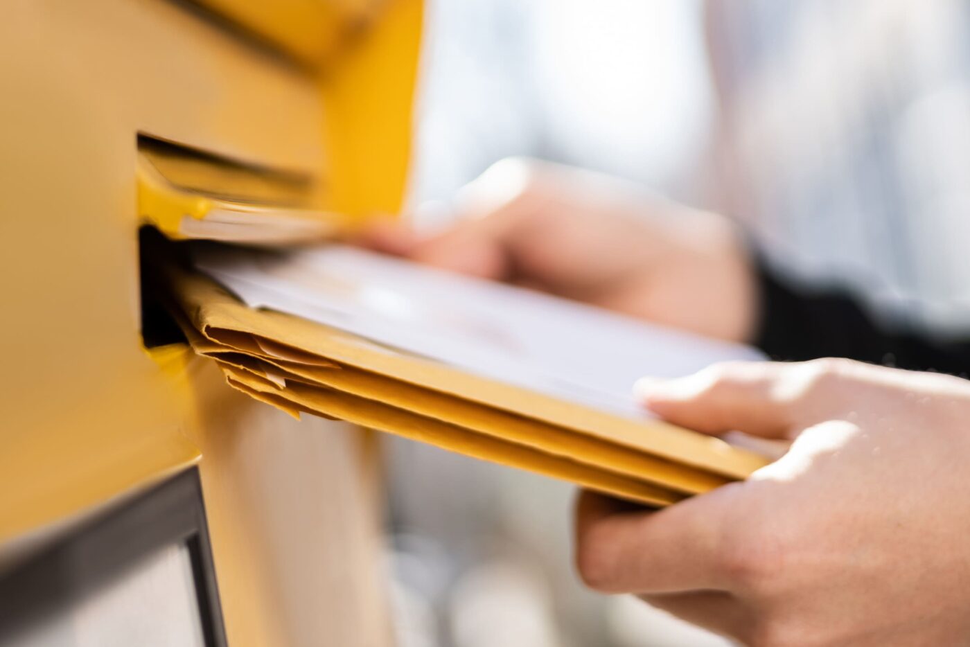 enveloppes boite aux lettres externalisation service courrier